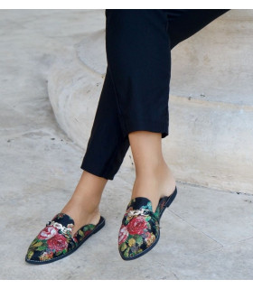 copy of Wild Roses Mules