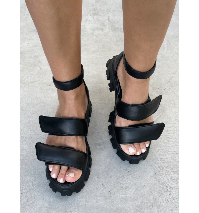 Briana Sandals
