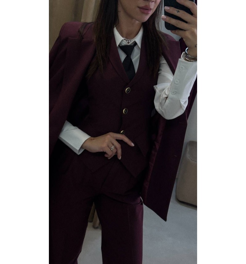 Merlot Suit