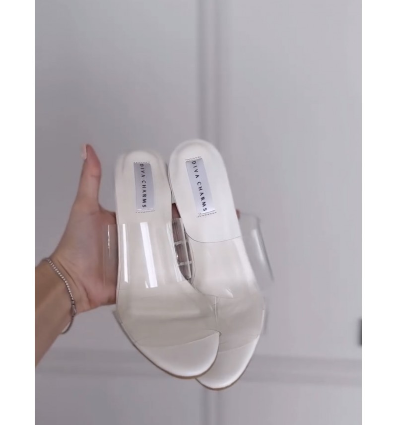 Sand & Pearls Sandals