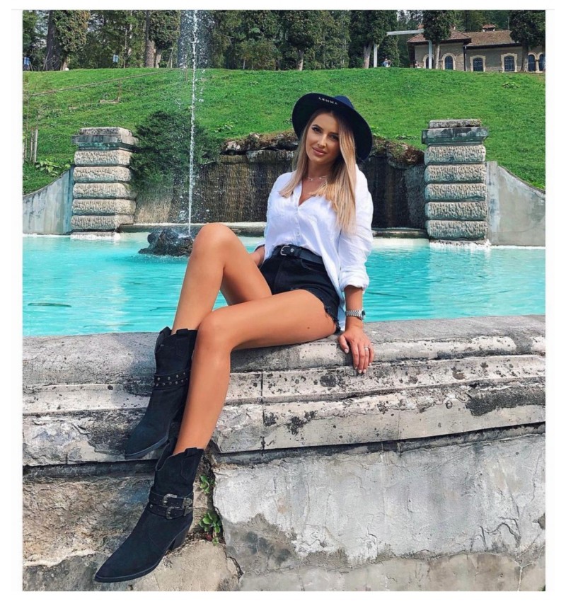 Ciocate Black Sesame