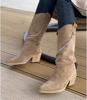 Summer Brownie Boots