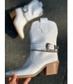 Milky Mousse Boots